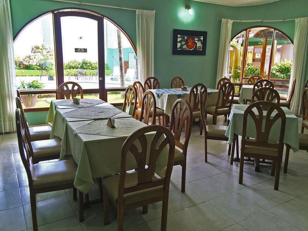Hotel & Suites La Posada De Lobo Iquitos Eksteriør billede